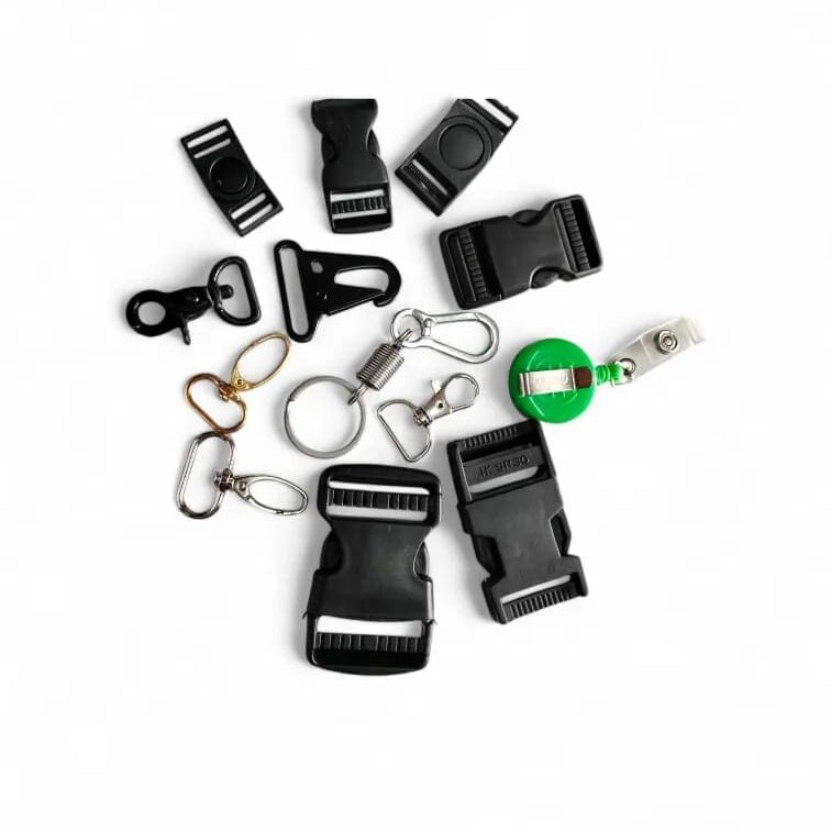 Kumpulan aksesoris lanyard custom